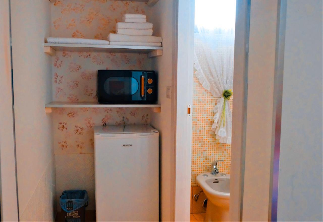 Da Casa Tiziana Hotel ปอร์โตเชซาเรโอ ภายนอก รูปภาพ