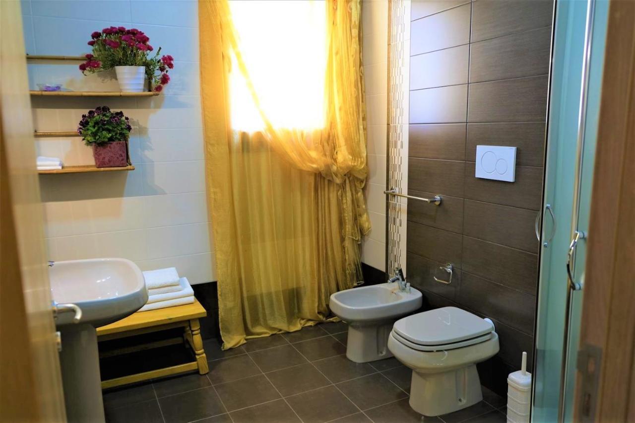 Da Casa Tiziana Hotel ปอร์โตเชซาเรโอ ภายนอก รูปภาพ
