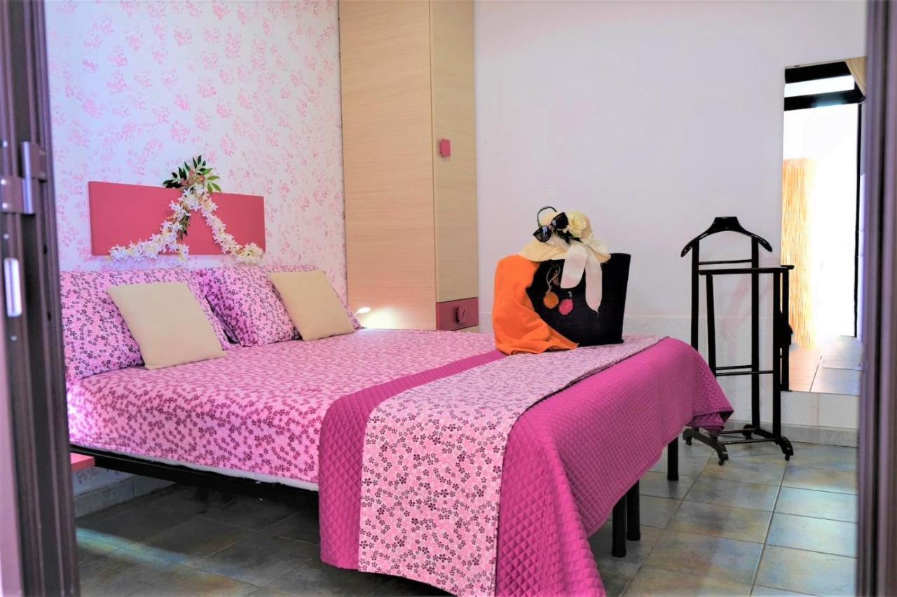 Da Casa Tiziana Hotel ปอร์โตเชซาเรโอ ภายนอก รูปภาพ